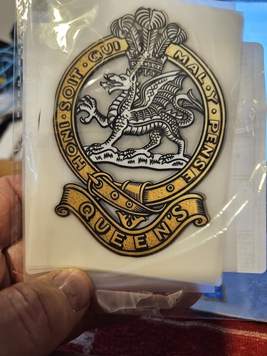 Queens regiment iron - regiment, on