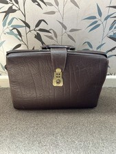 VINTAGE CHENEY BROWN TAN