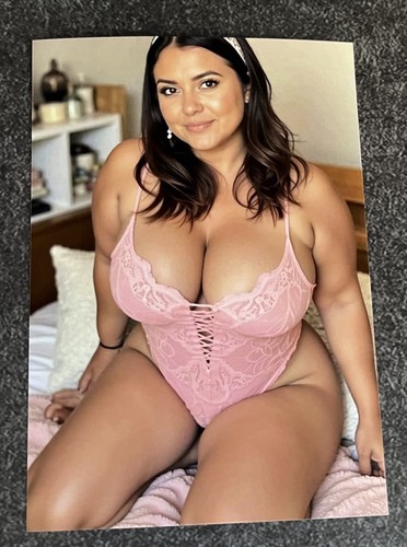 Photo hot sexy beautiful buxom - beautiful,