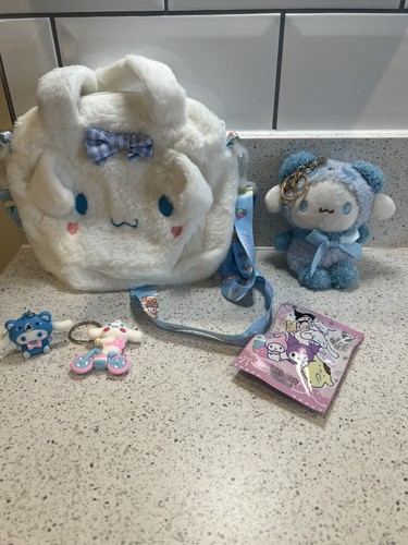 Sanrio hello kitty cinnamoroll - sanrio,