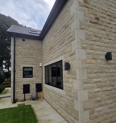 Corner stone quoins - corner,