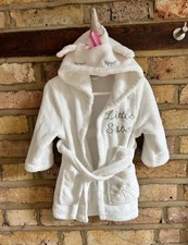 Little Sister Unicorn dressing