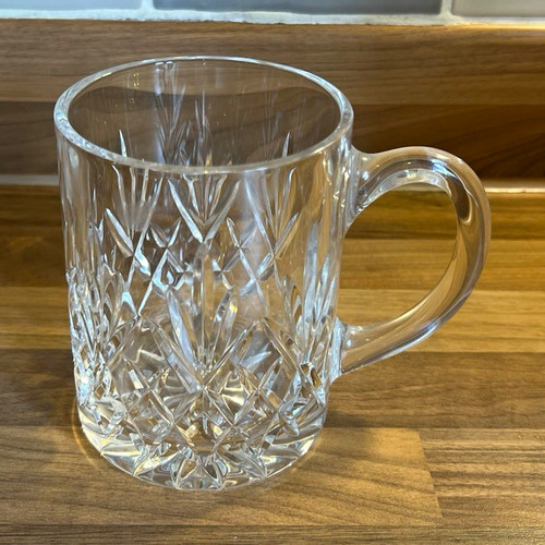 Edinburgh crystal clear cut - edinburgh,