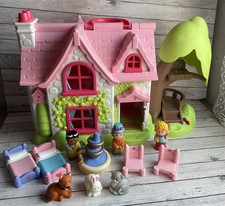 Happyland Cherry Lane Cottage