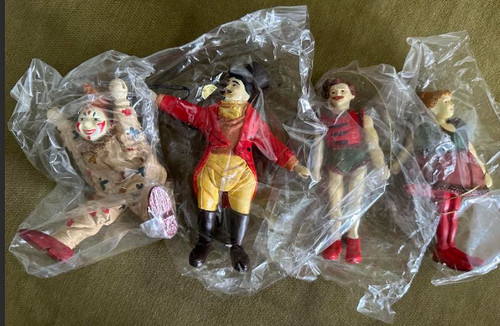 Met museum schoenhut circus - met,