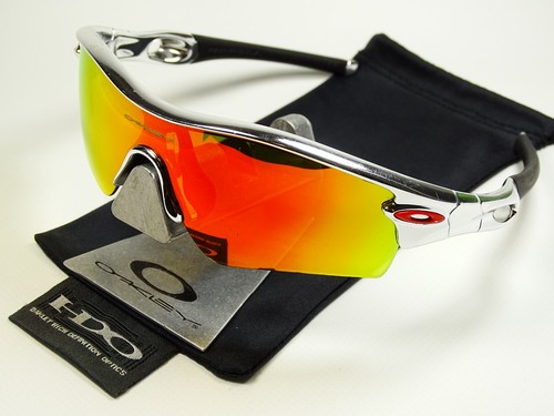 Oakley radar sunglasses - oakley, chrome