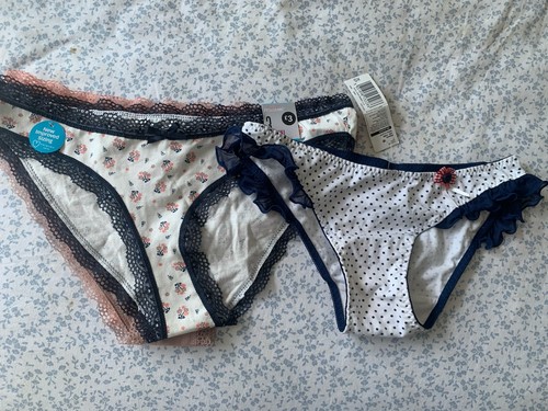 Primark knickers ditsy - x,