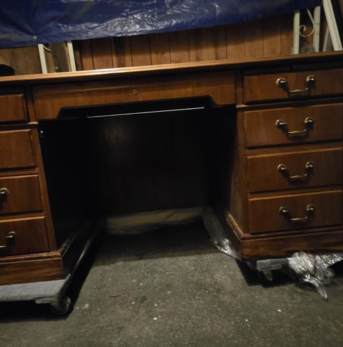 Traditional drawer twin - traditional, 9-drawer