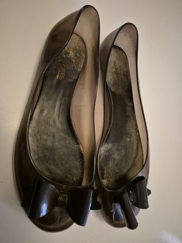Dune woman flat see - , through