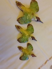 Beswick Green Woodpecker Wall