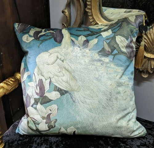 New square peacock - new,