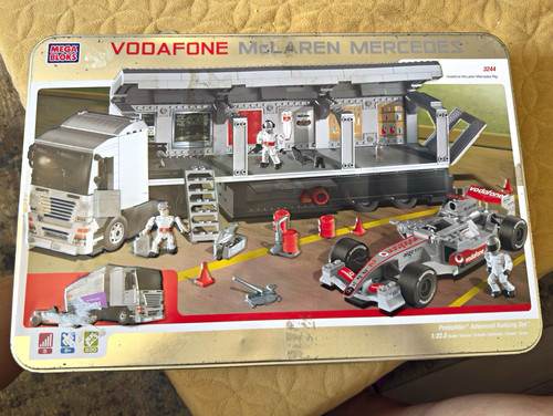 Lego vodafone mclaren - mclaren, mercedes