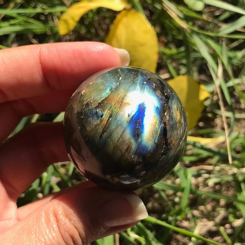 Gorgeous black labradorite - gorgeous,