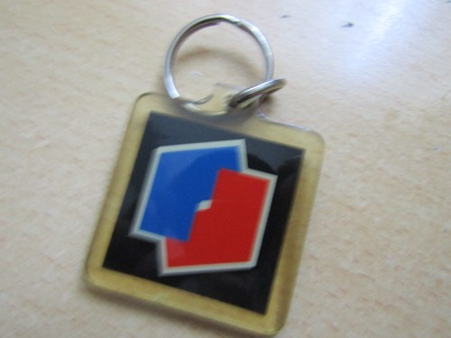 Vintage keyring key ring - key,