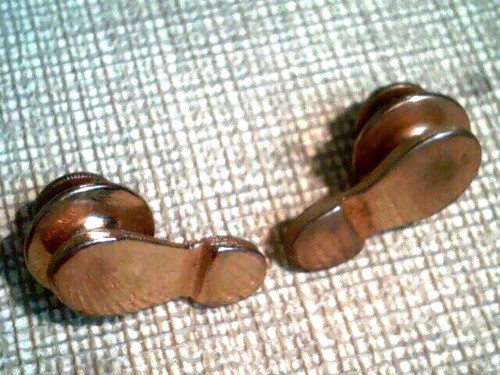 Vintage avon gold tone - avon, pins