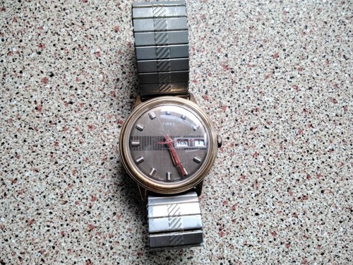 Vintage timex day date watch - timex,