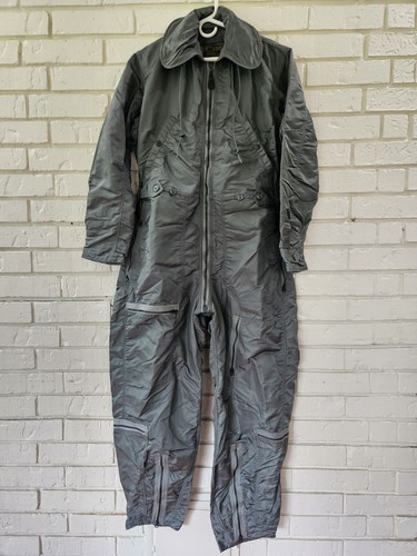 New old stock usaf hooded - old,