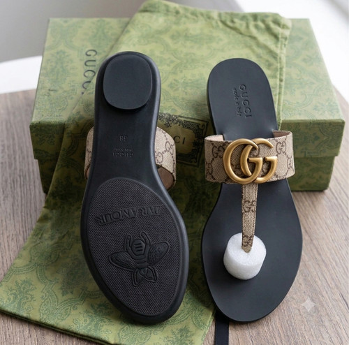 Gucci women web stripe flip - gucci,