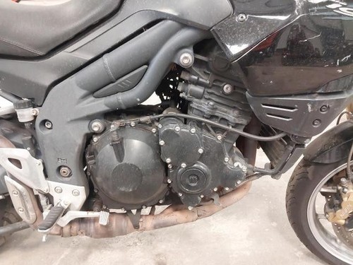 Triumph 1050 tiger - 1050, engine