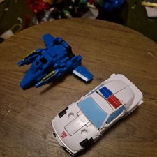 Hasbro Transformers Cyberverse Spark Armour Battle Class Prowl Figure complete