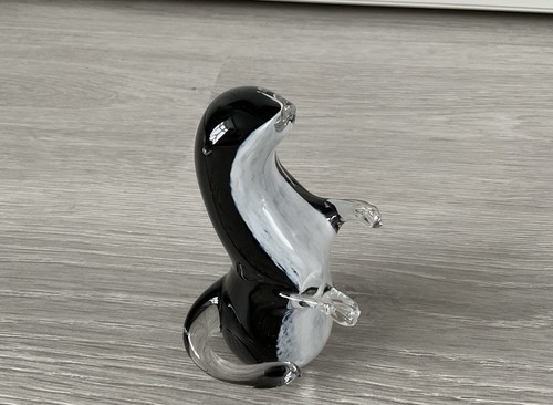 Vintage otter paperweight - otter, in