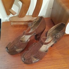 1940s Platform Shoes Brown