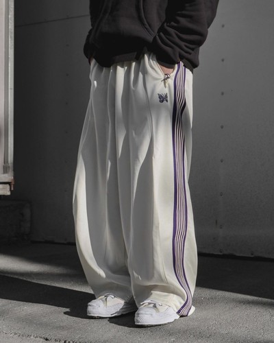 Men women sweatpants - sweatpants, striped