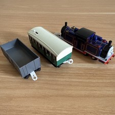 Mighty Mac Train & 2 Carriages