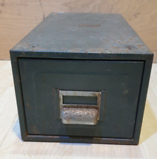 Vintage Art Metal Small 1