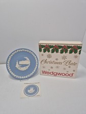 WEDGWOOD BLUE JASPER WARE CHRISTMAS PLATE 1979 