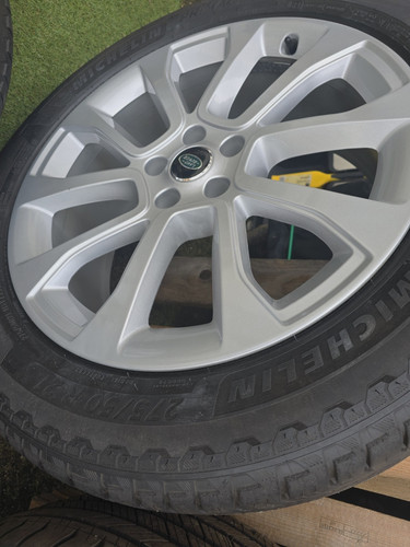 Genuine land rover range - land,