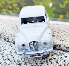 1:43 Dinky 40j 161 Austin