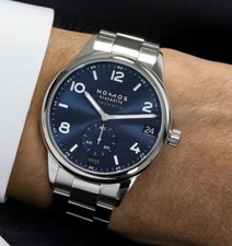 NOMOS Glashütte Club Sport