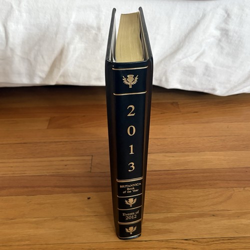 Encyclopedia britannica book - encyclopedia,