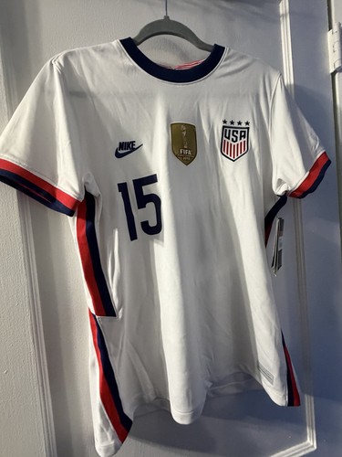 Megan rapinoe signed 2019 fifa - rapinoe,