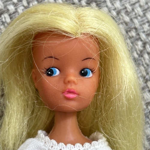 Vintage mini sindy clone - mini, 7”