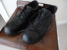 ARCO BROGUE SAFETY SHOES NEW SIZE 11.