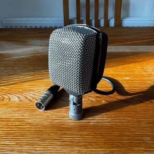 Akg d12e dynamic microphone - d12e,