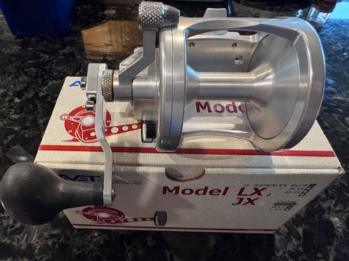 Avet reels model 2 - model,