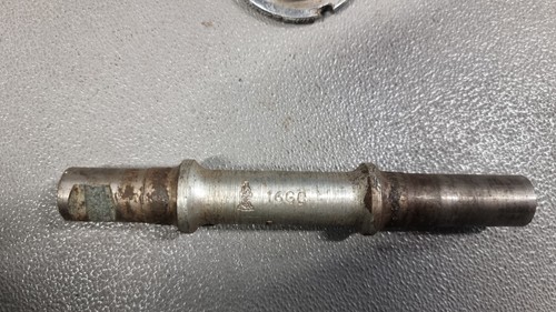 16gc cottered bottom bracket - bottom,
