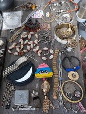 Job lot of old jewellery
