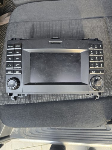 Mercedes vito stereo sat - mercedes,
