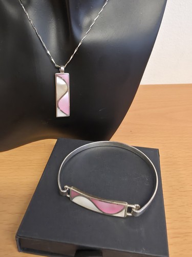 Pink and white mother pearl - white, of