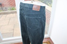 M&S Cords W42 L31 corduroy