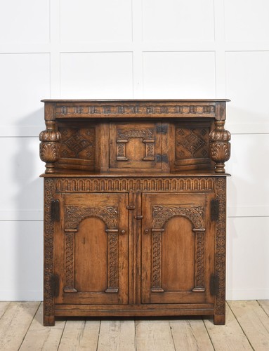 Carved oak court - oak,