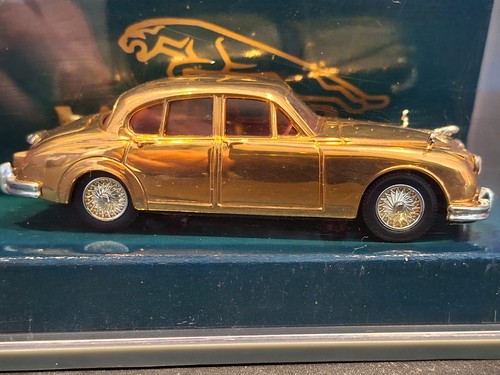 Corgi gold plated jaguar 2 - plated,