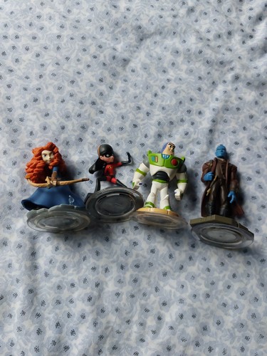 Disney infinity figure bundle - disney,