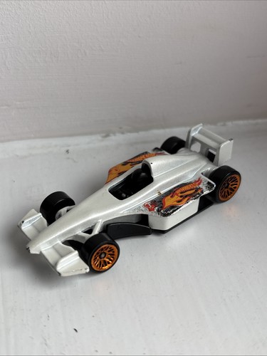 Vintage hot wheels r0227 - hot,