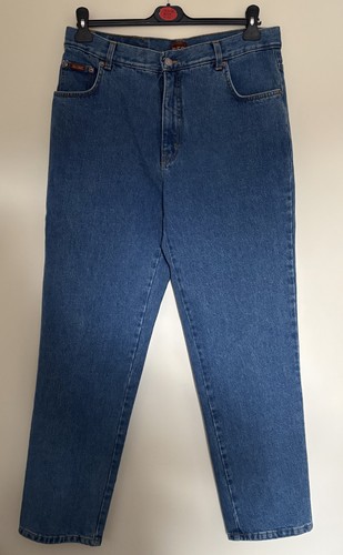 Vintage red stripe - stripe, comfort