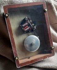 VINTAGE DOOR BELL WOOD BRASS BUTLER BELL BOX TATTOO GUN PARLOUR BARBER SHOP 